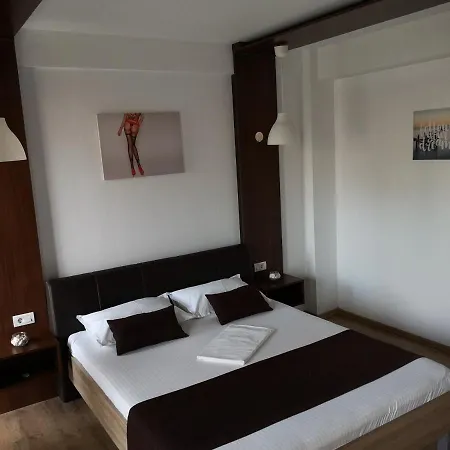 Ξενοδοχείο Dream (adults Only) 3*